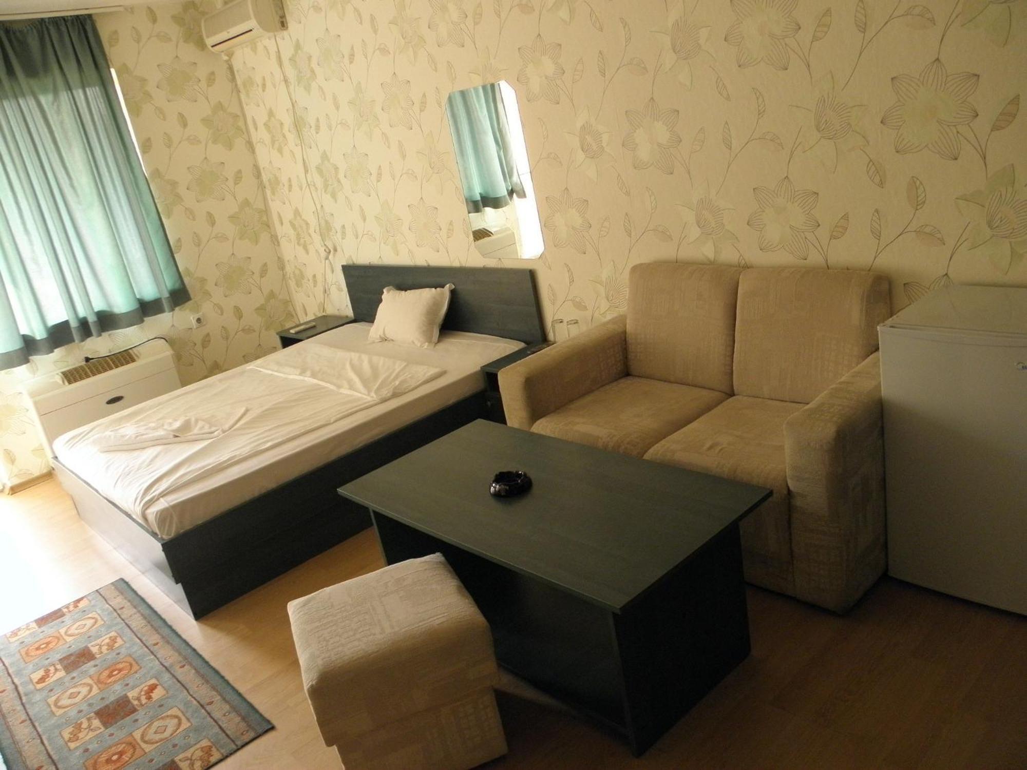 Hotel Pilevski Blagoevgrad Exterior photo