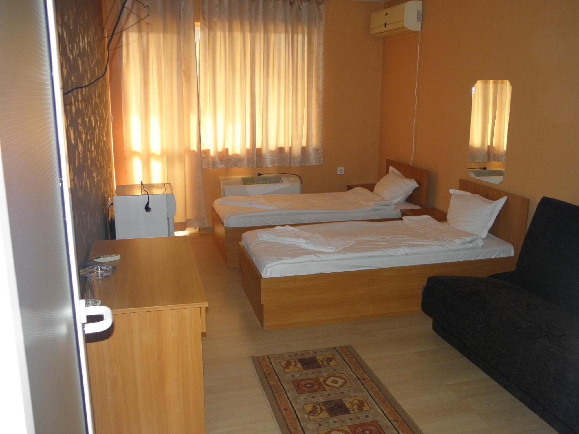 Hotel Pilevski Blagoevgrad Exterior photo
